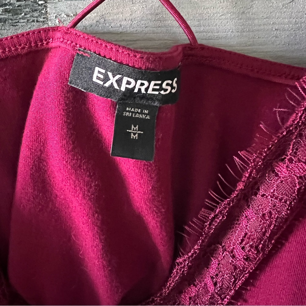 Express - maroon camisole - medium - Picture 3 of 4